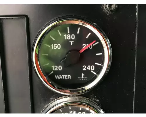 International 9100 Dash Assembly