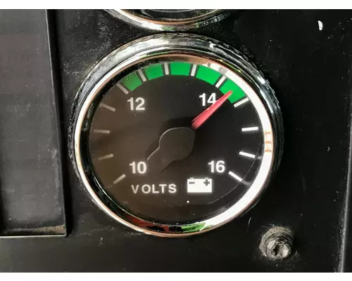 International 9100 Dash Assembly