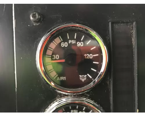 International 9100 Dash Assembly