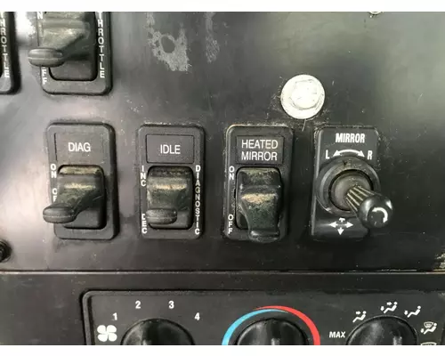 International 9100 Dash Assembly