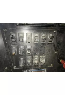 International 9100 Dash Assembly