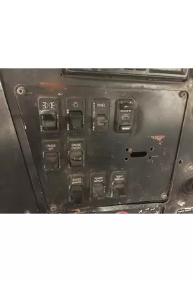 International 9100 Dash Panel