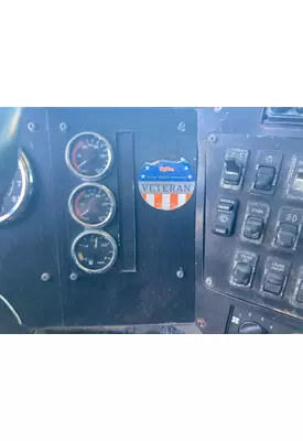 International 9100 Dash Panel