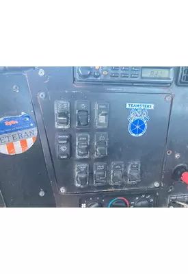 International 9100 Dash Panel