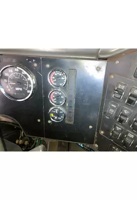 International 9100 Dash Panel