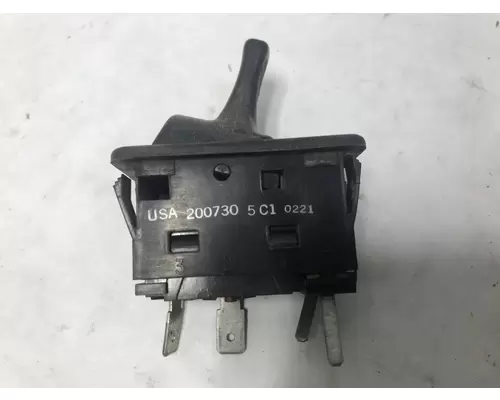 International 9100 DashConsole Switch