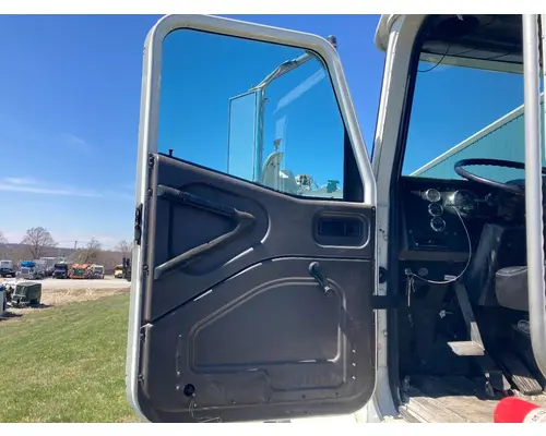 International 9100 Door Assembly, Front