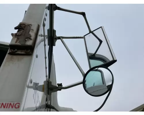 International 9100 Door Mirror