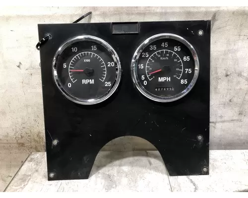 International 9100 Instrument Cluster