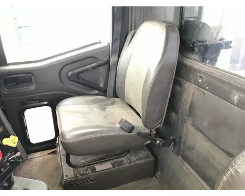 International 9100 Seat (non-Suspension)