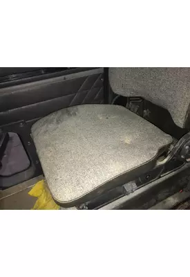 International 9100 Seat (non-Suspension)