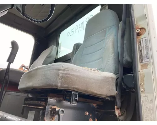 International 9100 Seat (non-Suspension)