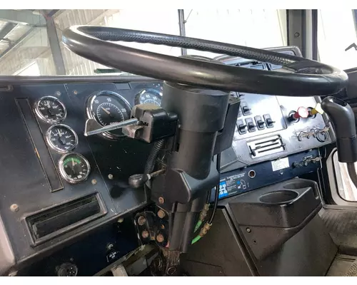 International 9100 Steering Column