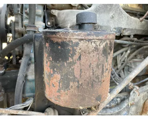 International 9100 Steering or Suspension Parts, Misc.