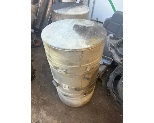 Fuel Tank International 9100I Dixie Truck Centre