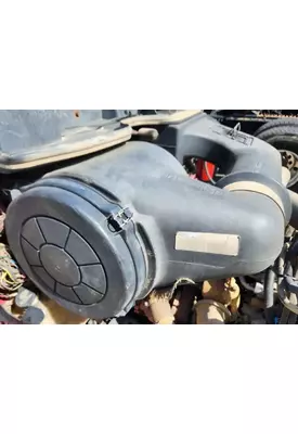 International 9200I Air Cleaner