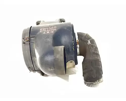 International 9200I Air Cleaner