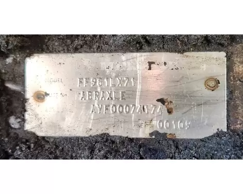 International 9200I Axle Assy, Fr (4WD)