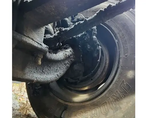 International 9200I Axle Assy, Fr (4WD)