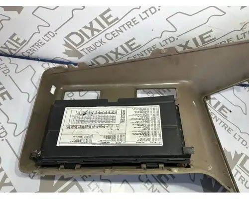 International 9200I Dash Assembly