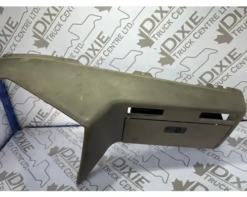 International 9200I Dash Assembly