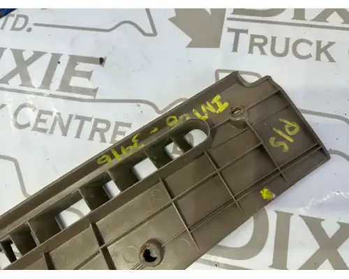 International 9200I Dash Assembly