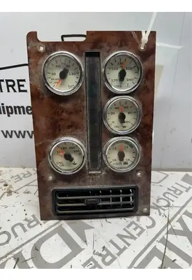 International 9200I Dash Assembly