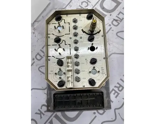 International 9200I Dash Assembly