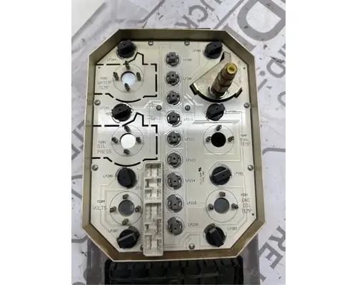 International 9200I Dash Assembly