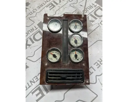 International 9200I Dash Assembly