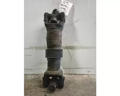 International 9200I Drive Shaft, Rear