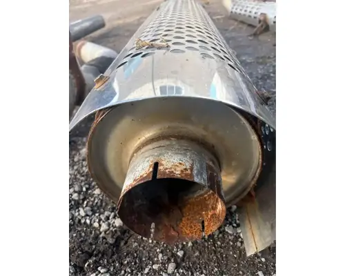 International 9200I Exhaust Pipe