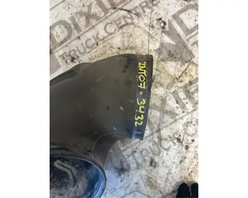 International 9200I Exhaust Pipe