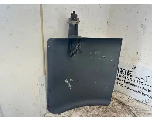 International 9200I Fender