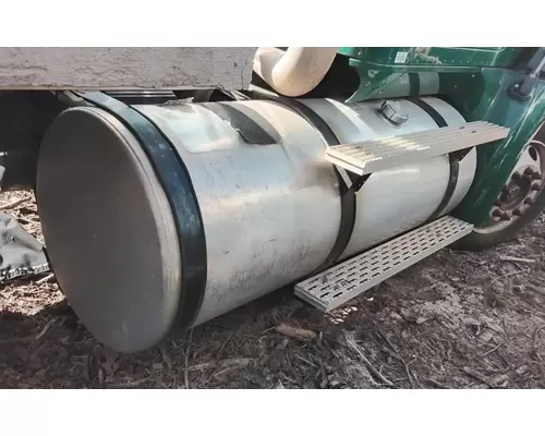 International 9200I Fuel Tank