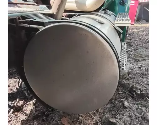 International 9200I Fuel Tank