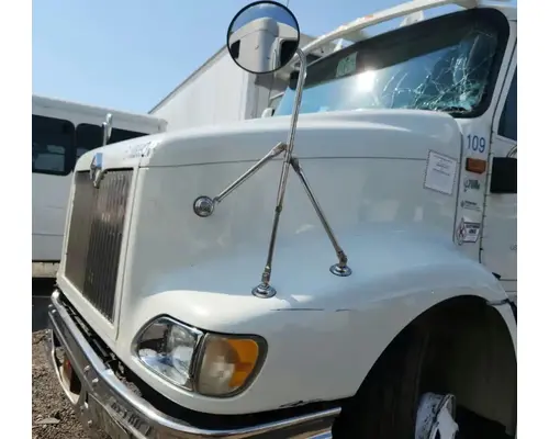 International 9200I Hood
