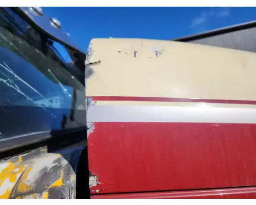 International 9200I Hood