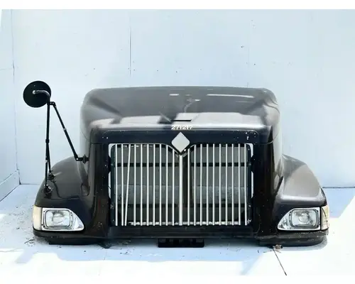 International 9200I Hood