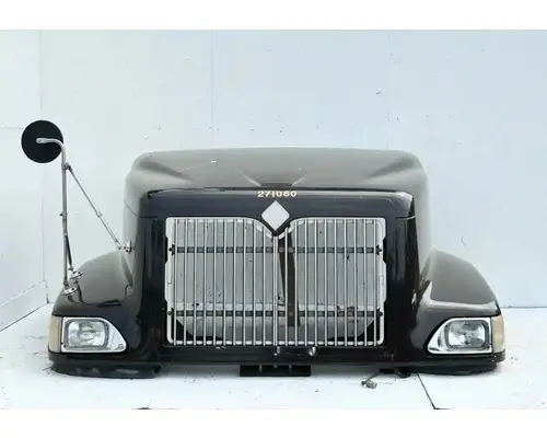 International 9200I Hood