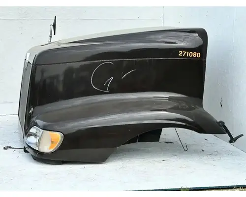 International 9200I Hood