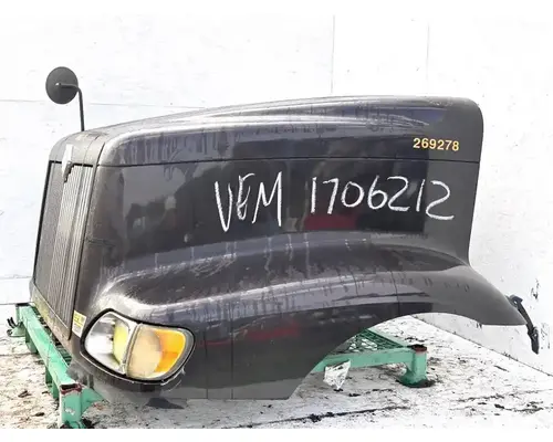 International 9200I Hood