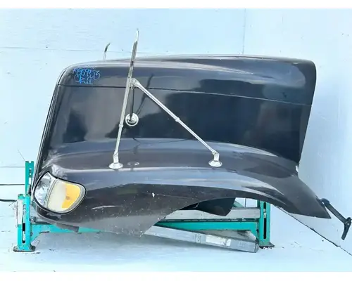 International 9200I Hood