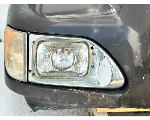 International 9200I Hood