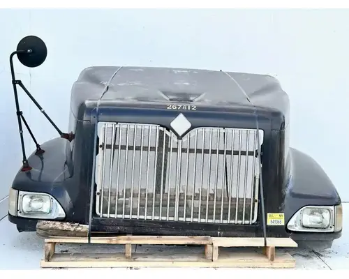 International 9200I Hood