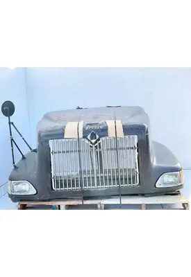 International 9200I Hood