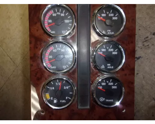 International 9200I Instrument Cluster