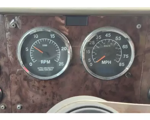 International 9200I Instrument Cluster