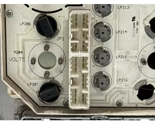 International 9200I Instrument Cluster