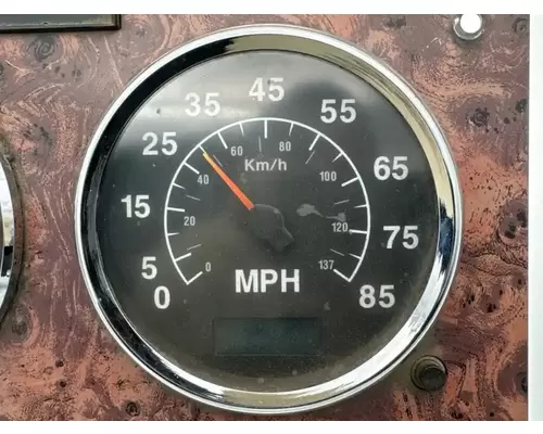 International 9200I Instrument Cluster